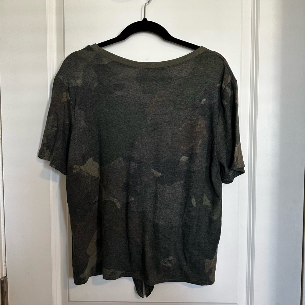 Alternative Olive Camouflage Tie-Front Short Sleeve Tee - Picture 4 of 4
